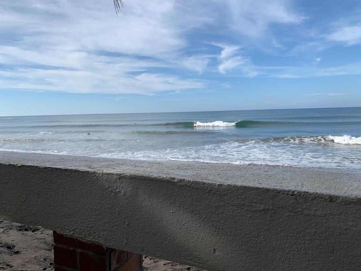 Solid Surf Camp Hostel Nicaragua Transito ภายนอก รูปภาพ
