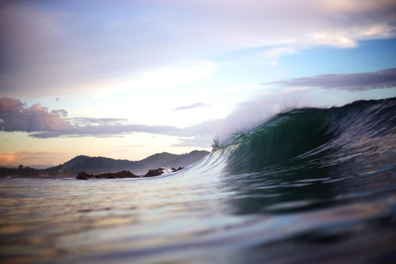 Solid Surf Camp Hostel Nicaragua Transito ภายนอก รูปภาพ