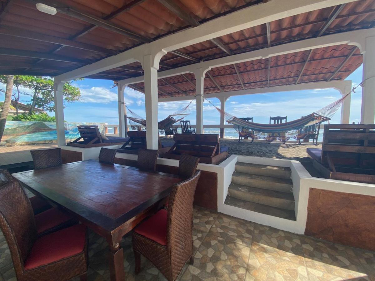 Solid Surf Camp Hostel Nicaragua Transito ภายนอก รูปภาพ