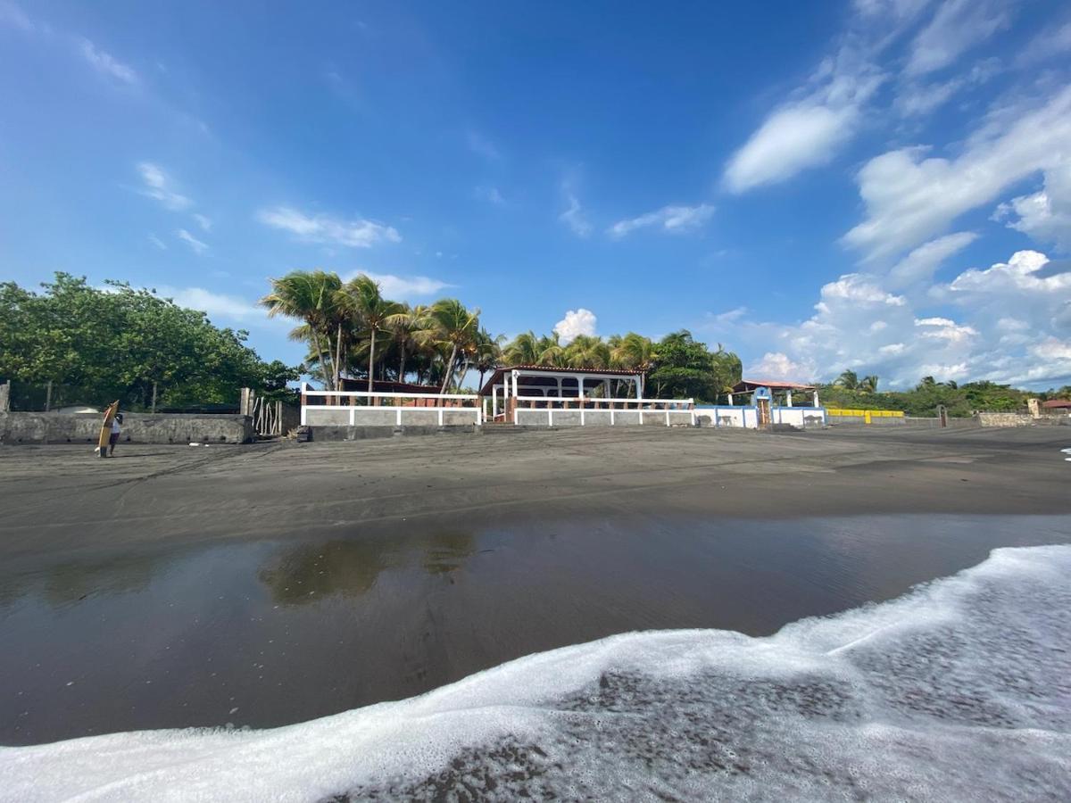 Solid Surf Camp Hostel Nicaragua Transito ภายนอก รูปภาพ