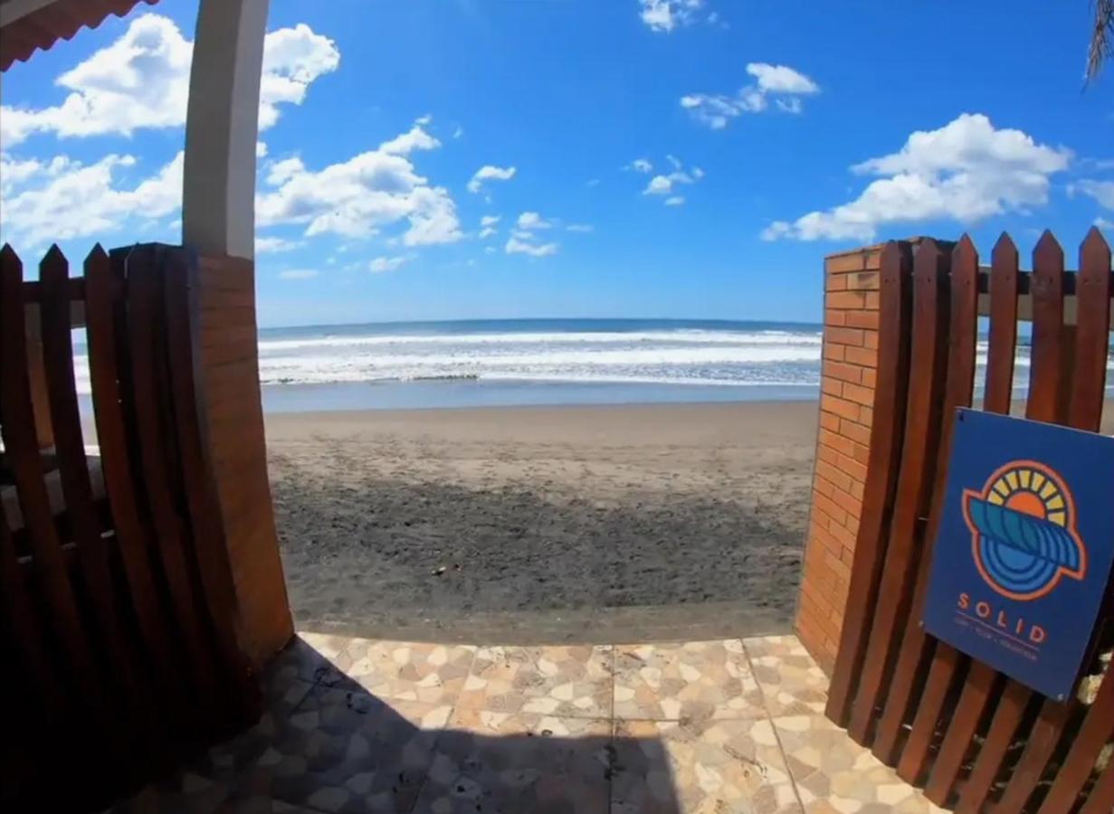 Solid Surf Camp Hostel Nicaragua Transito ภายนอก รูปภาพ