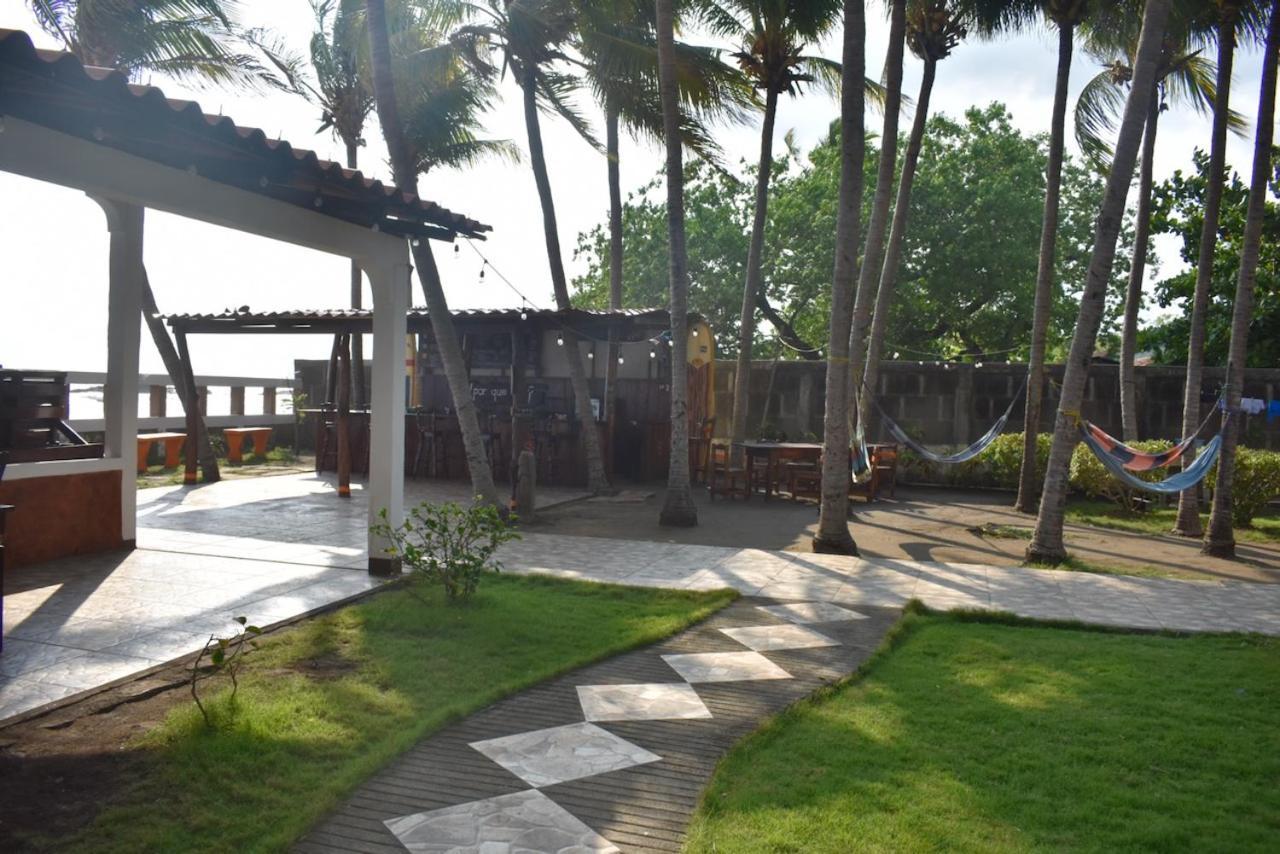 Solid Surf Camp Hostel Nicaragua Transito ภายนอก รูปภาพ