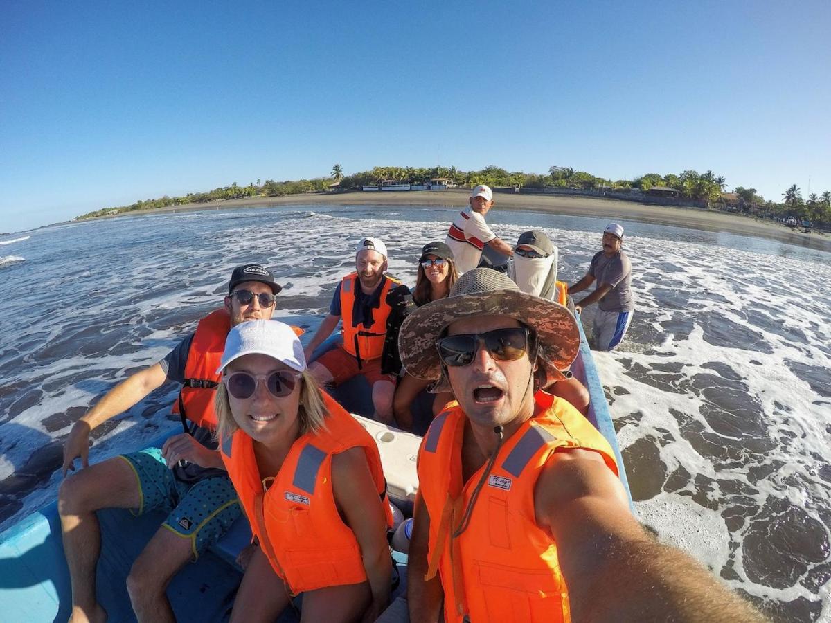 Solid Surf Camp Hostel Nicaragua Transito ภายนอก รูปภาพ